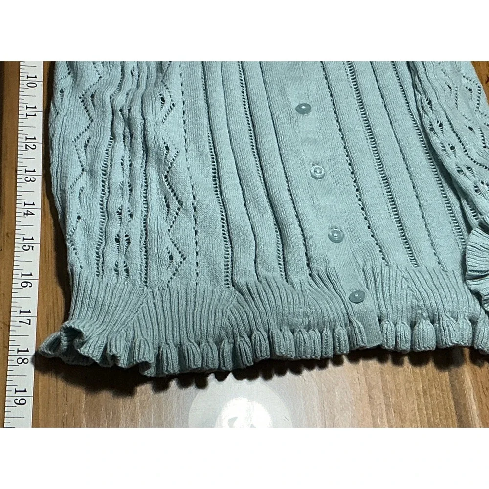 American Eagle Button Front Tank Top Size Medium Blue Knit Ruffle Hem - Picture 13 of 14